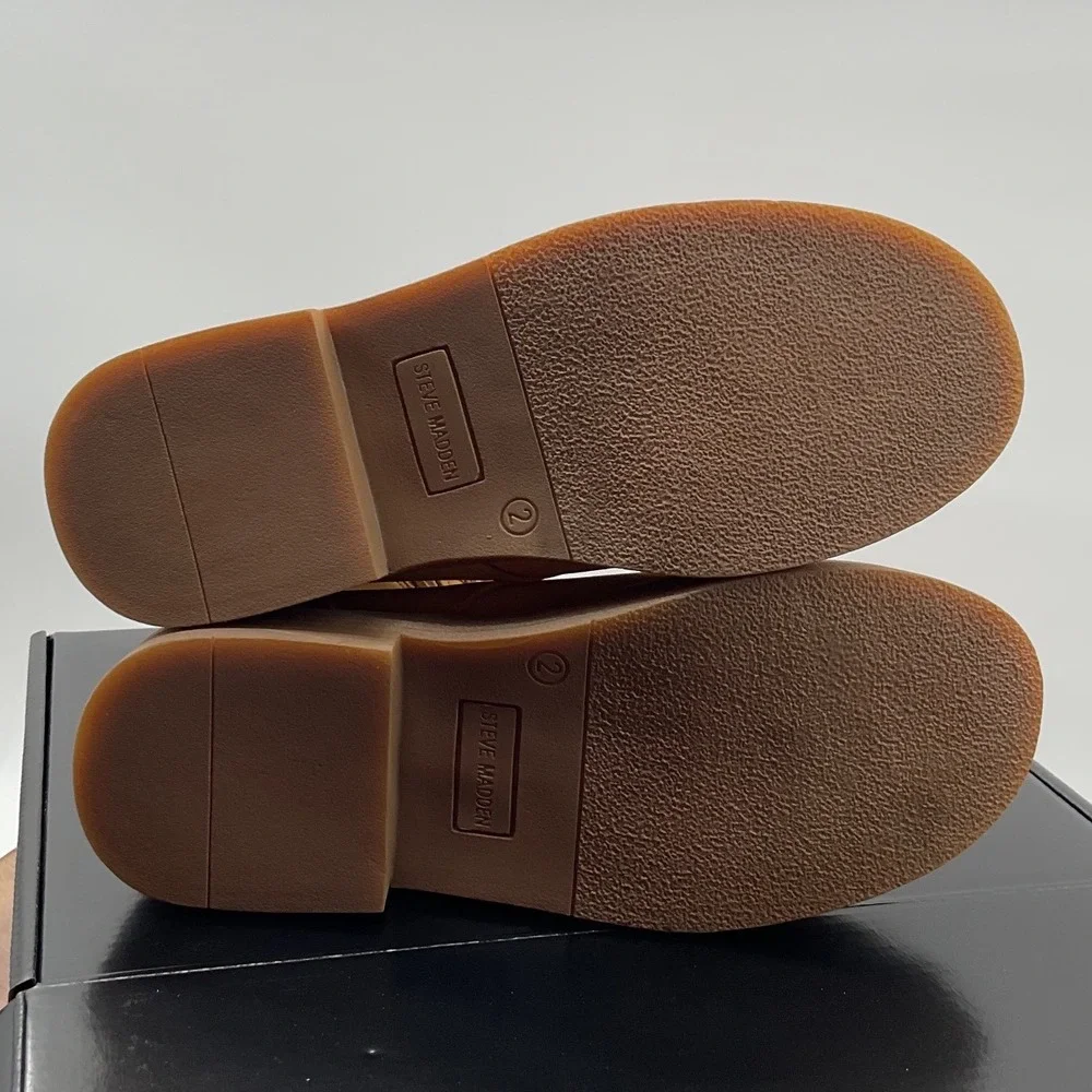 Steve Madden classic work